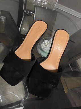 Black Stiletto Heels